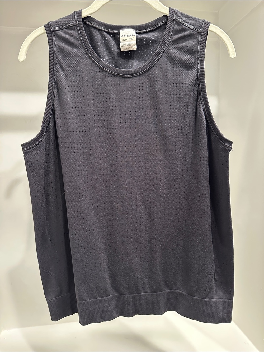Athleta Black Mesh-Texture Performance Tank